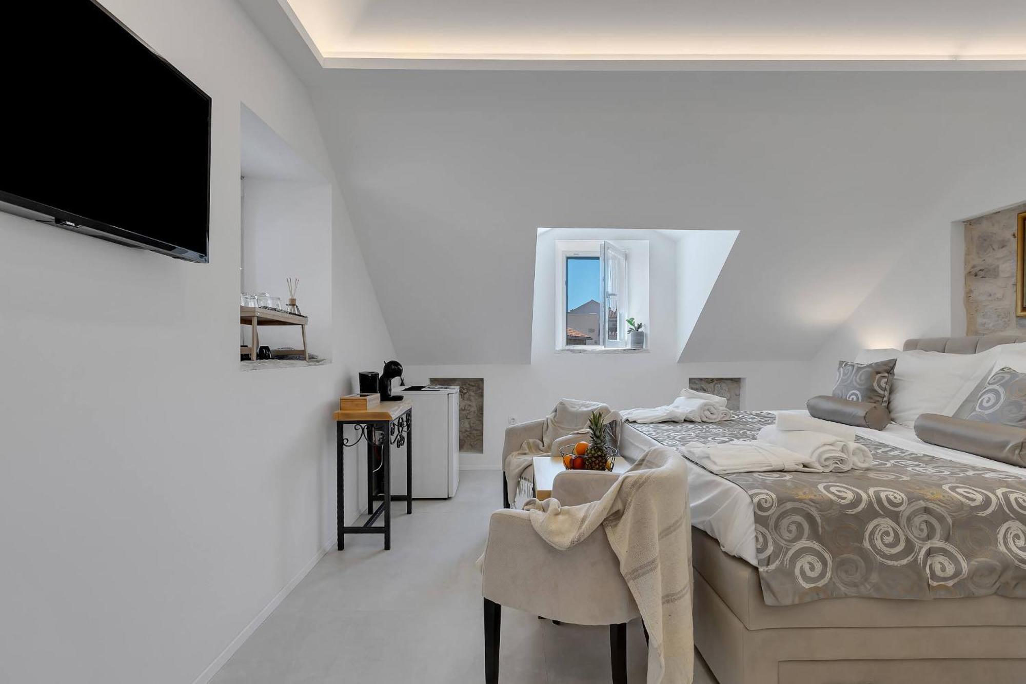 Luxury Rooms Palace B&B Makarská Exteriér fotografie